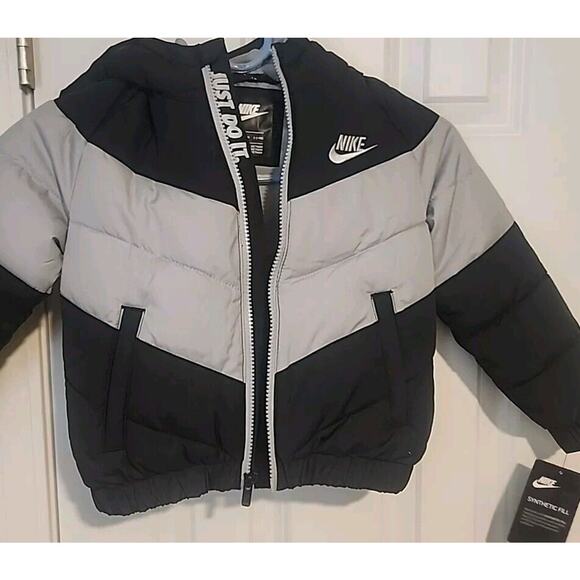 Nike Puffer Jacket - Youth Toddler 12 Month Black And Grey NWT - Picture 6 of 8